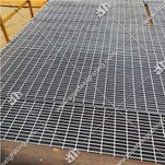 Kuumtsingitud terasest rest