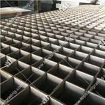 Roostevabast terasest rest